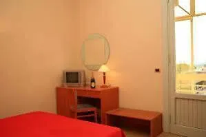 Crystal Palace 3*